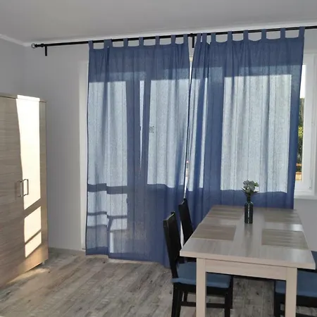 Wrzos Апартаменты Дзивновек